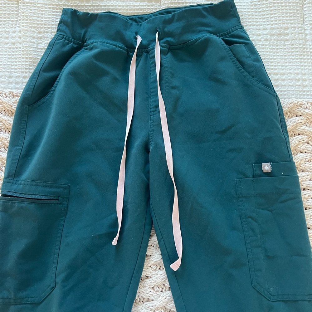Figs Scrub Pants